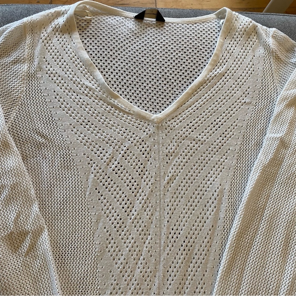Denver Hayes slinky sweater